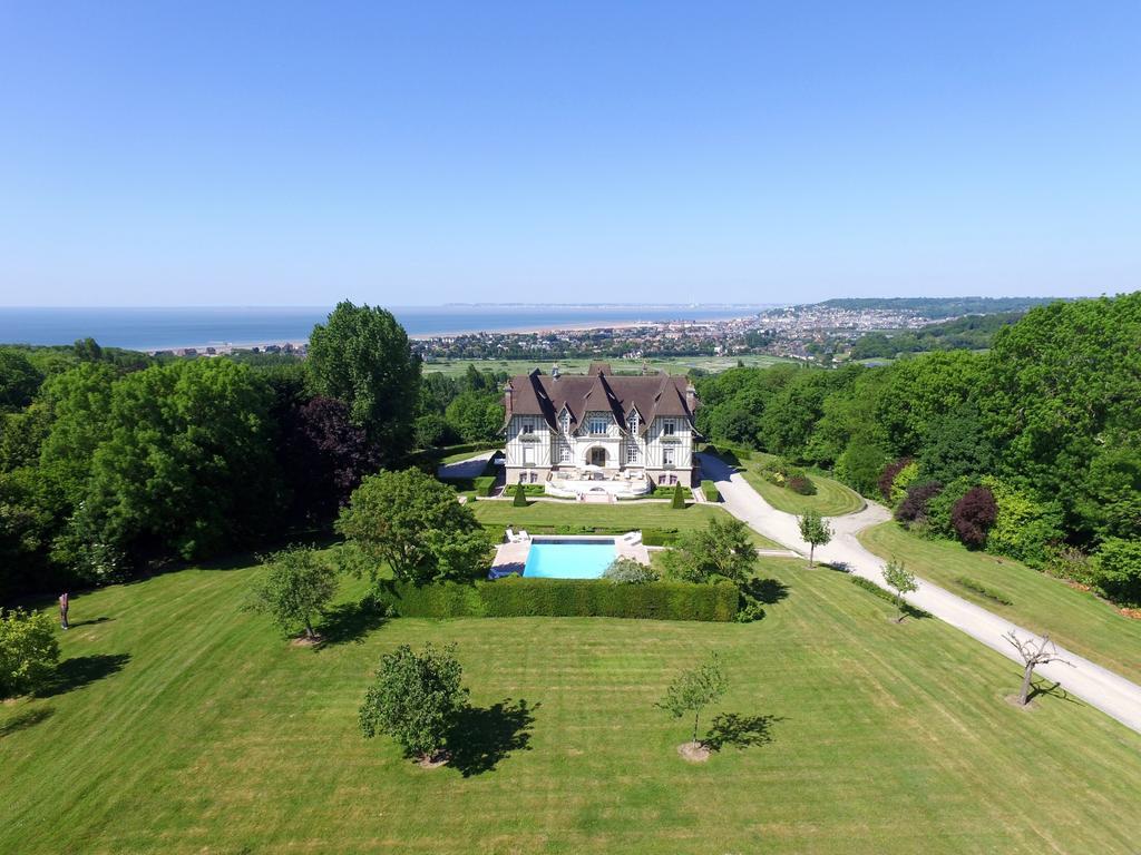 Bed and Breakfast Manoir De Benerville Deauville Exterior foto