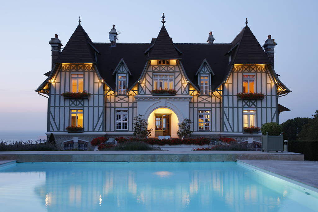 Bed and Breakfast Manoir De Benerville Deauville Exterior foto