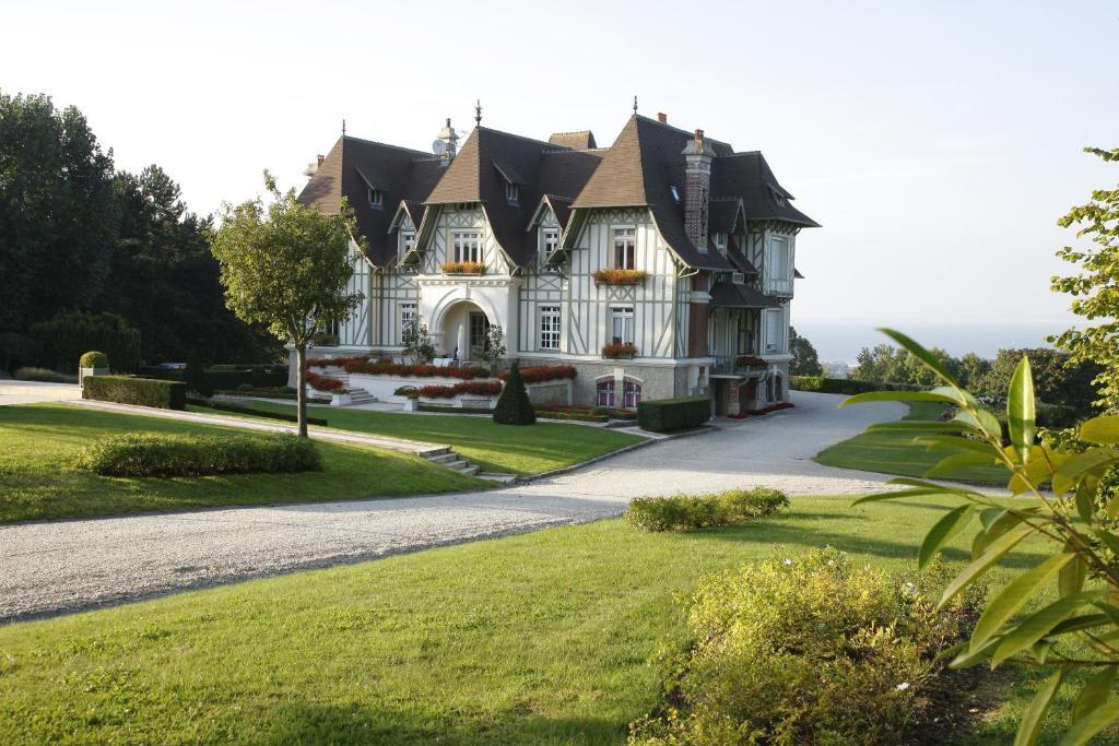 Bed and Breakfast Manoir De Benerville Deauville Exterior foto