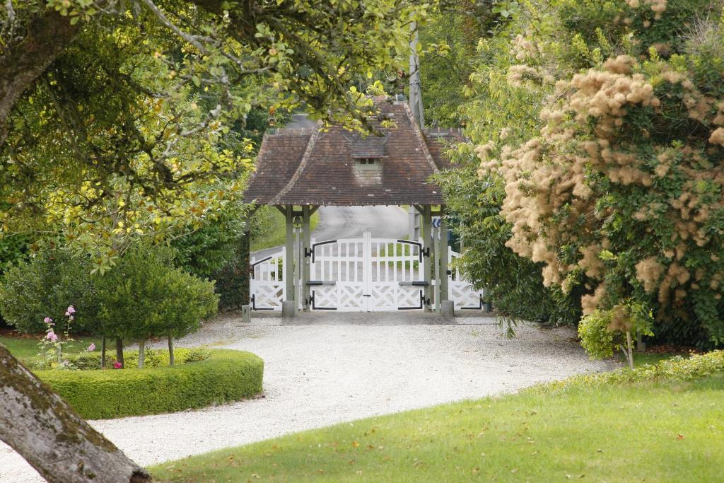 Bed and Breakfast Manoir De Benerville Deauville Exterior foto